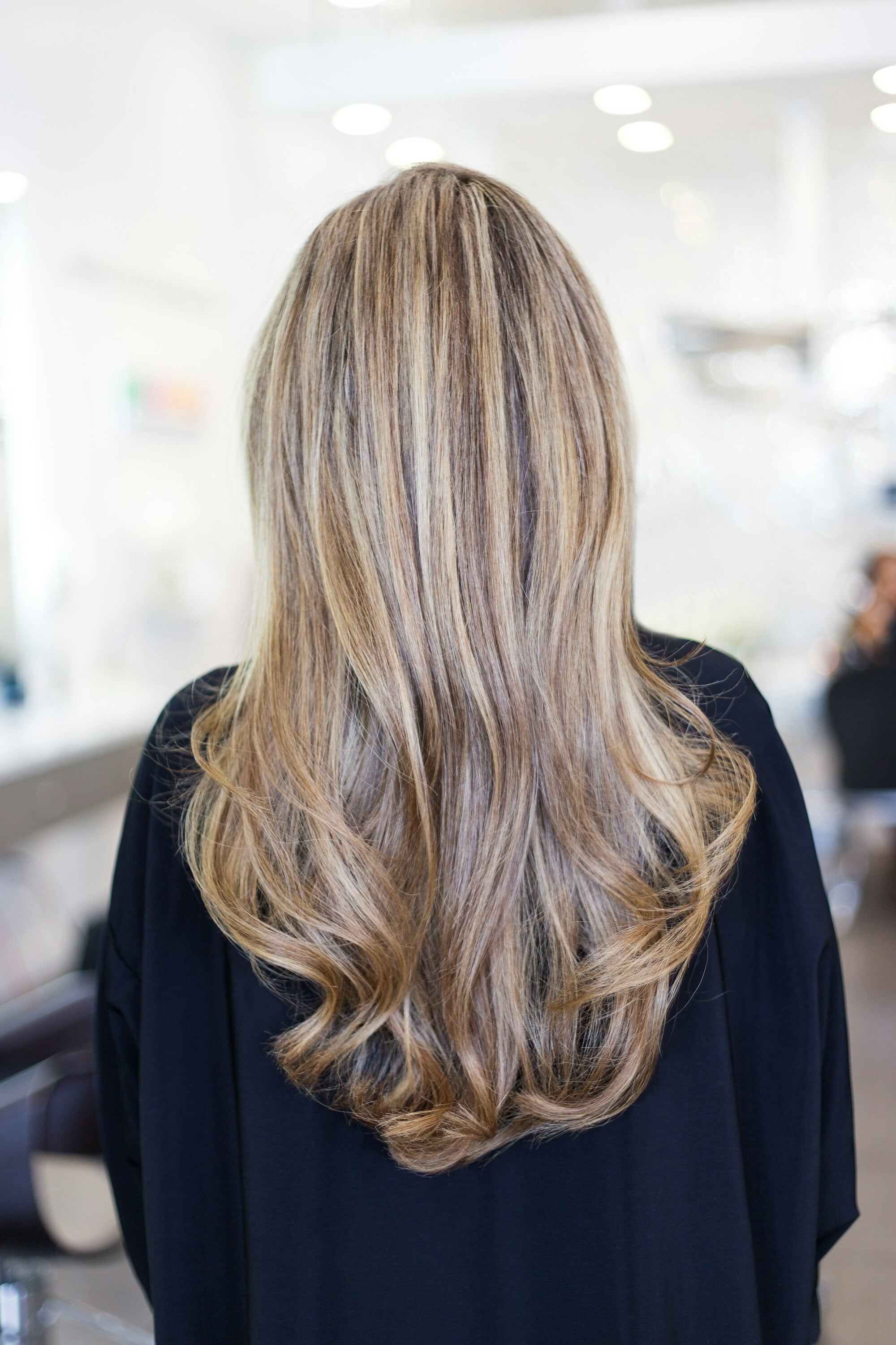 Blonde Foiled highlights.
Blonde hair specialist
Expert Blonding hair
hair salon
Winter park